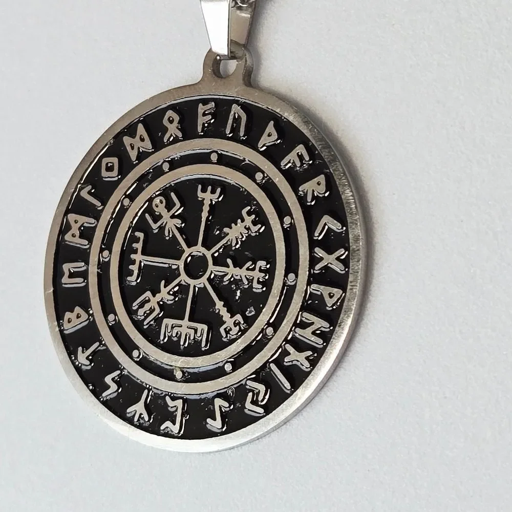 Vegvisir Viking Compass Necklace Norse Rune Amulet Pendant 24” Silver Box Chain